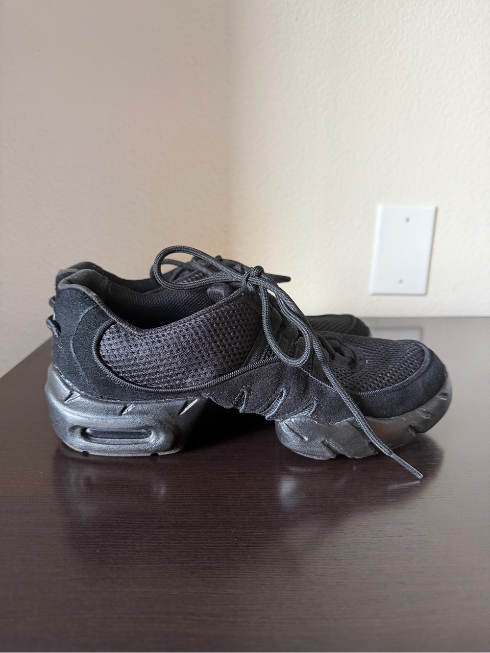 Bloch Boost DRT Mesh Split Sole Dance Sneakers Black Womens Size 10